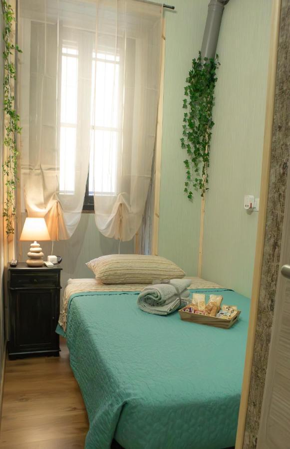 Don Pes Travel Rooms Сассарі Екстер'єр фото