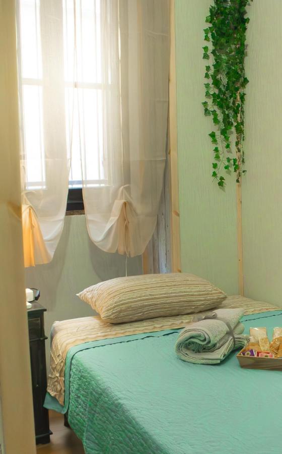 Don Pes Travel Rooms Сассарі Екстер'єр фото
