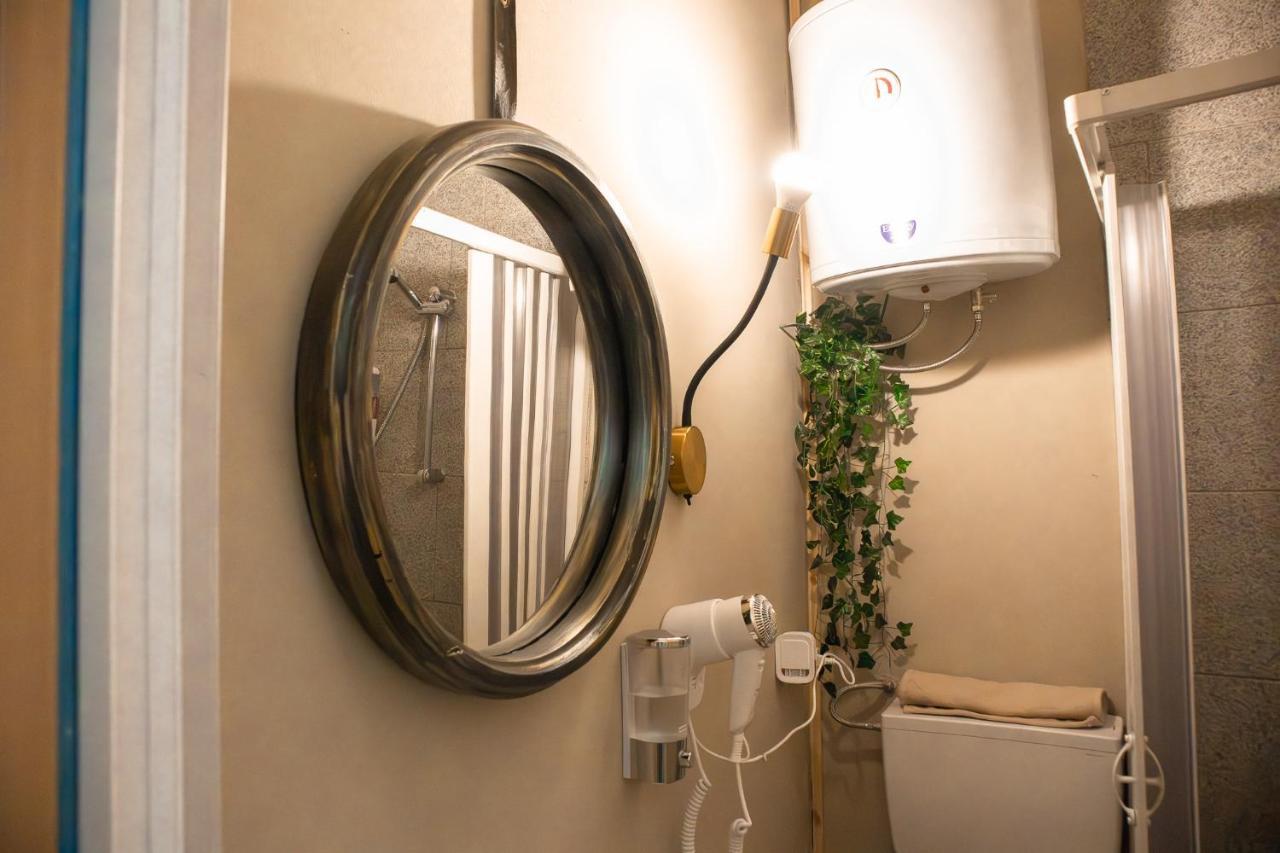 Don Pes Travel Rooms Сассарі Екстер'єр фото
